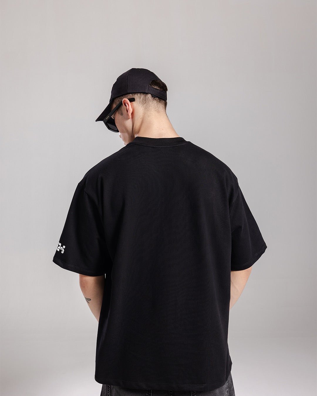 Evrhood Basics! - Black